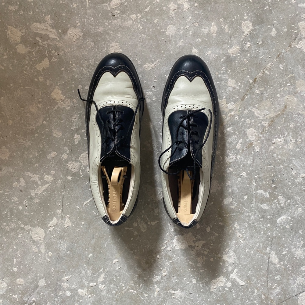 Authentic Vintage Collectors Wingtip Footjoy Golf shoes